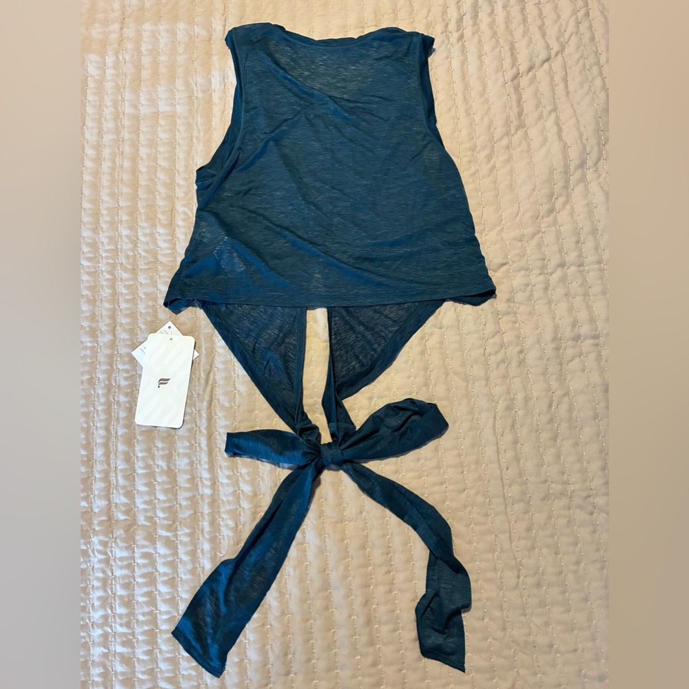 Fabletics tie back tank